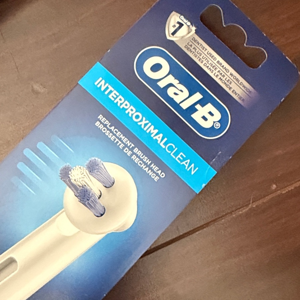 Oral-B Interproximal Clean Replacement Brush Head - Blue